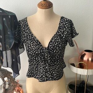 Sienna sky flutter sleeve top